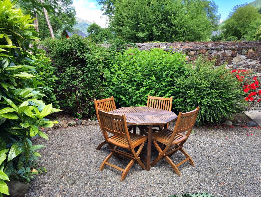Bed and Breakfast Papilio Montauban-de-Luchon Екстер'єр фото